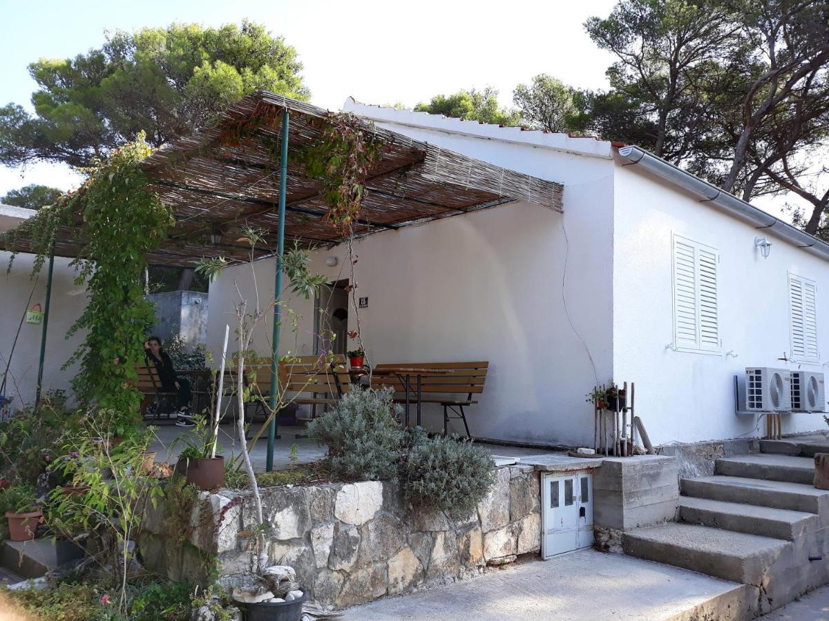 Apartments By The Sea Cove Blaca, Mljet - 4899 Saplunara Eksteriør bilde