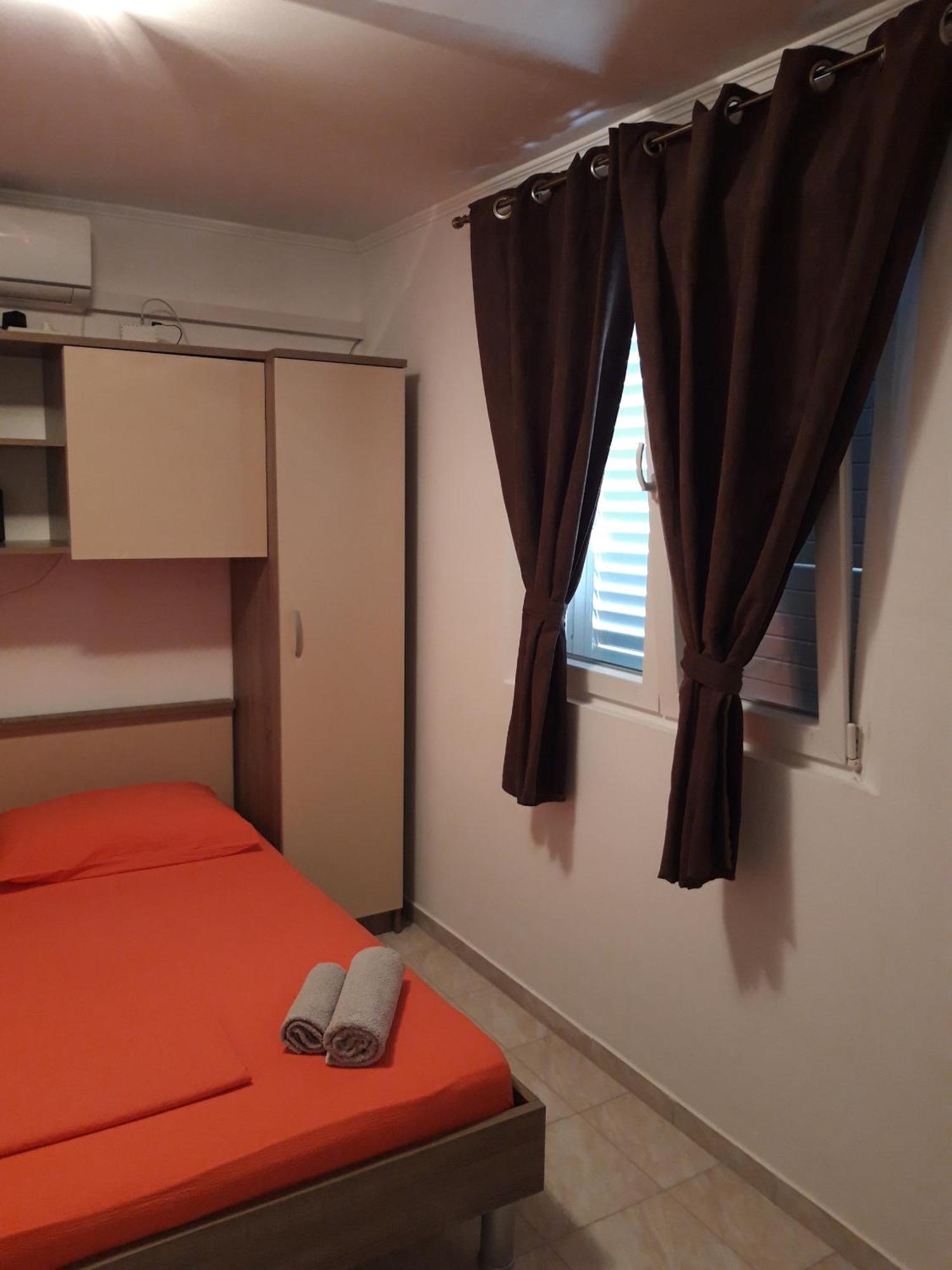 Apartments By The Sea Cove Blaca, Mljet - 4899 Saplunara Rom bilde